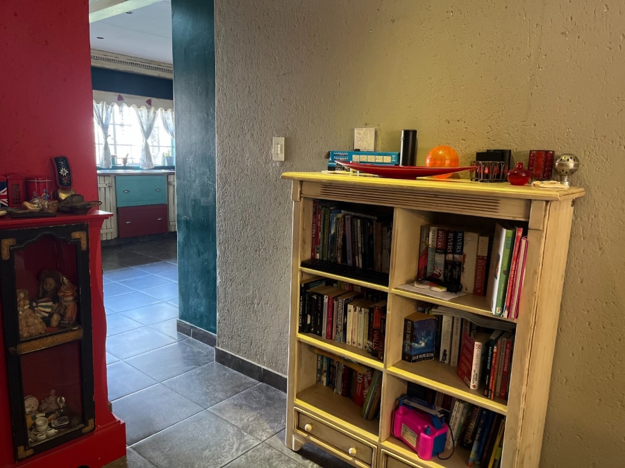 Commercial Property for Sale in Vyfhoek A H North West